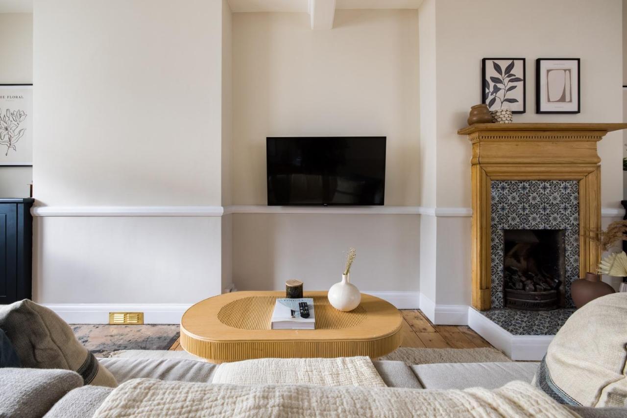 Апартаменти The London Bridge Escape - Stylish 2Bdr House In The Heart Of Лондон Екстер'єр фото