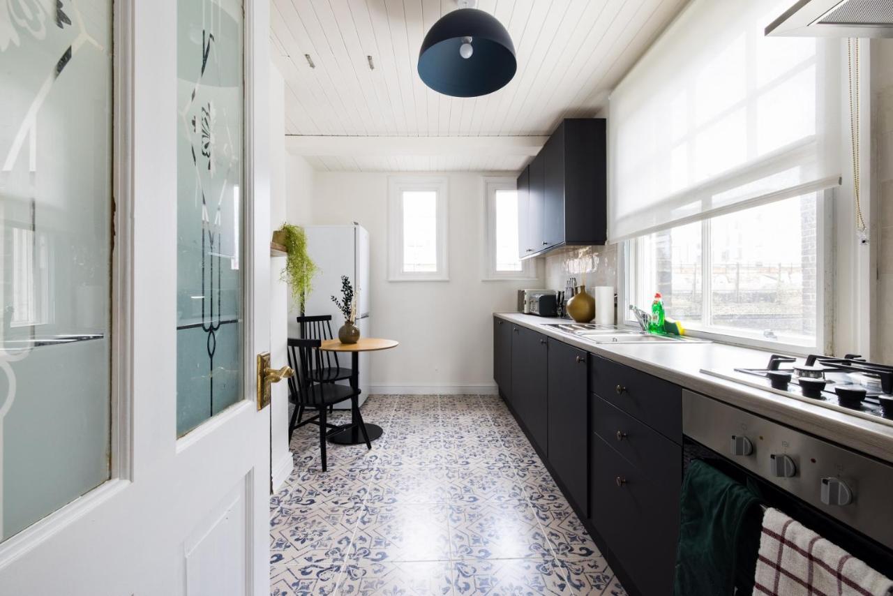 Апартаменти The London Bridge Escape - Stylish 2Bdr House In The Heart Of Лондон Екстер'єр фото