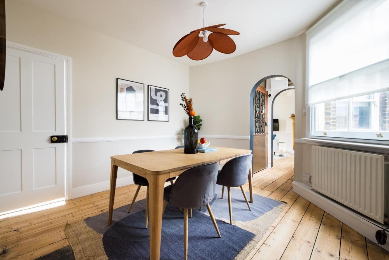Апартаменти The London Bridge Escape - Stylish 2Bdr House In The Heart Of Лондон Екстер'єр фото