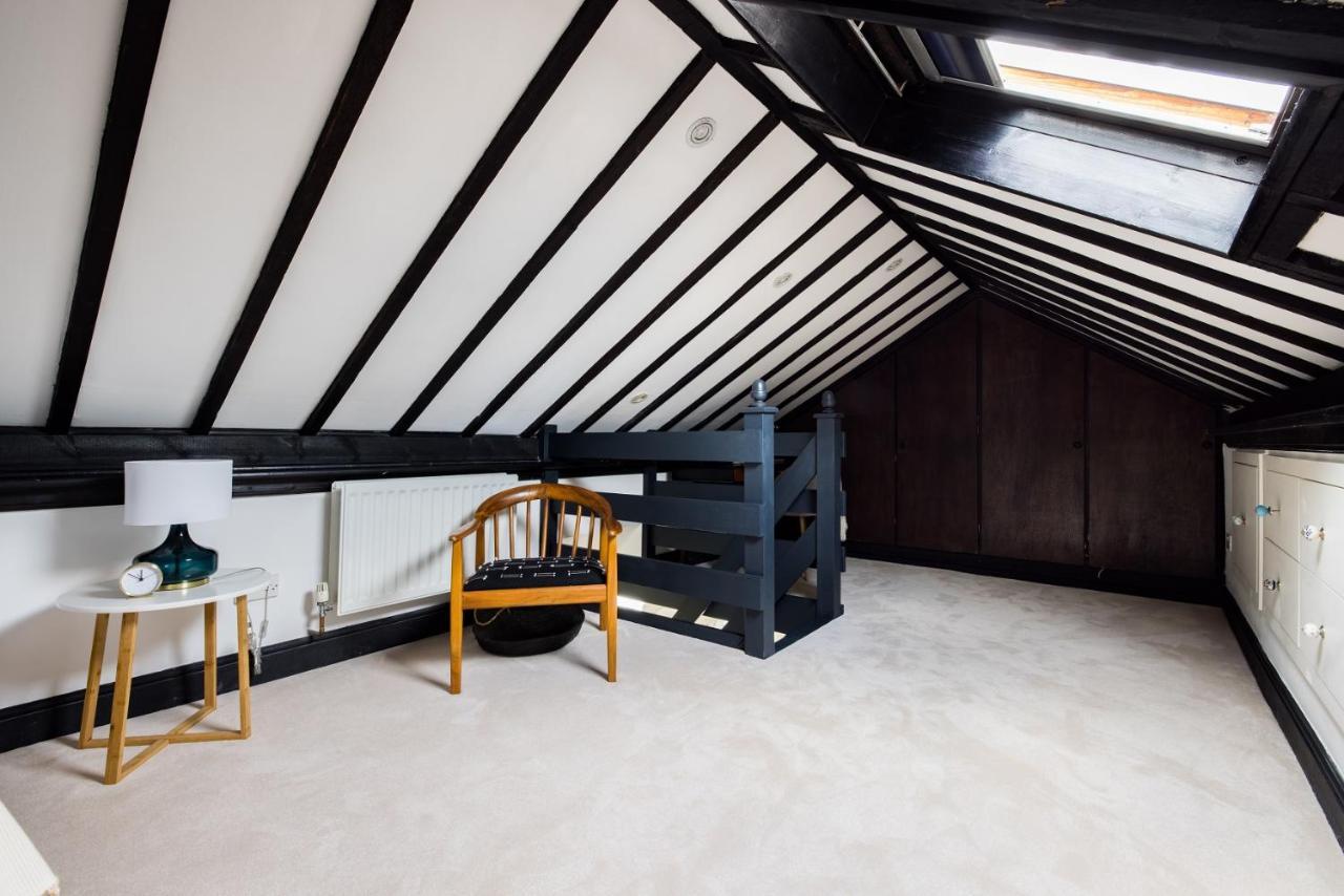 Апартаменти The London Bridge Escape - Stylish 2Bdr House In The Heart Of Лондон Екстер'єр фото